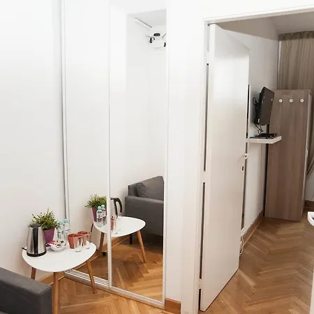 Nocleg ze śniadaniem Okay House 2*