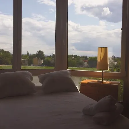 Okay House Nocleg ze śniadaniem