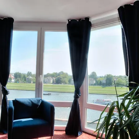 Nocleg ze śniadaniem Okay House